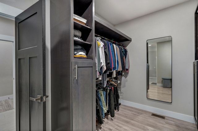 348 W Monarchwood Drive, Nixa, MO 65714