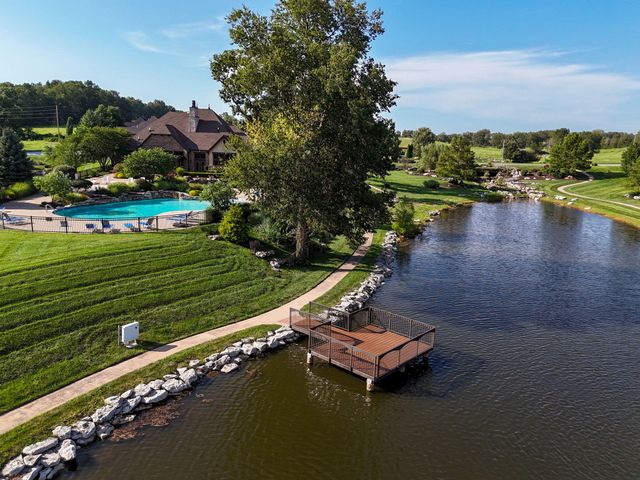 348 W Monarchwood Drive, Nixa, MO 65714