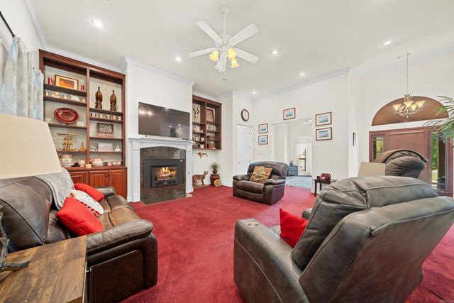 205 Trabecca Circle, Hot Springs, AR 71913