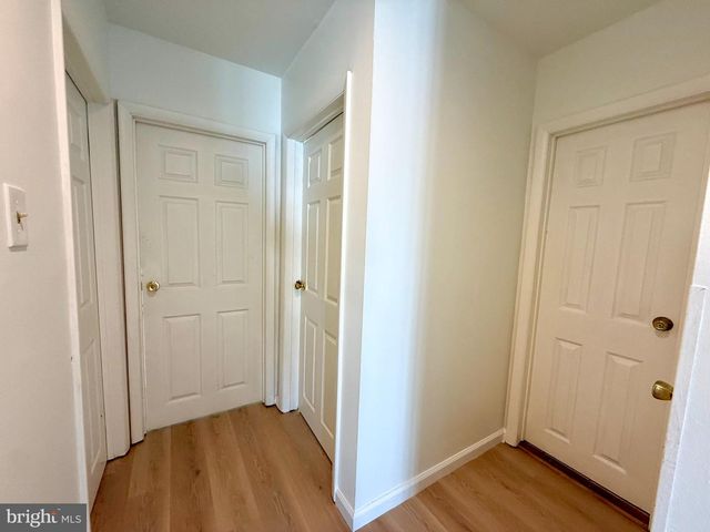 30 JEFFERSON ST, Riverside, NJ 08075