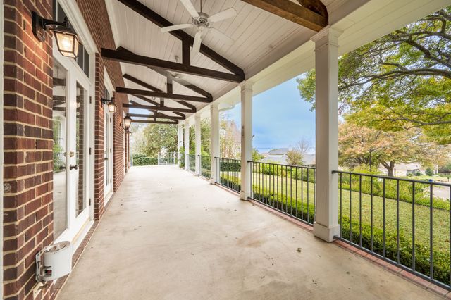 23 Lakeway Drive, Heath, TX 75032