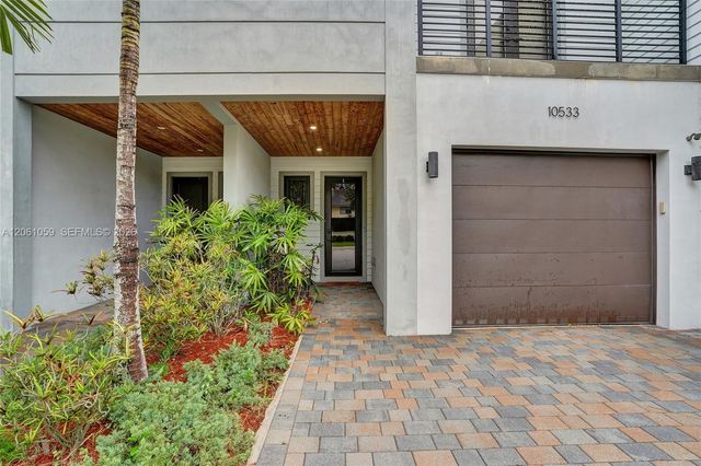 10533 NW 28th Ct, Coral Springs, FL 33065