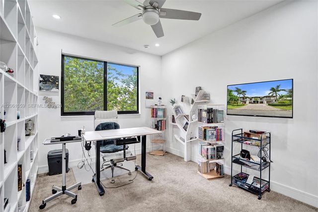 10533 NW 28th Ct, Coral Springs, FL 33065