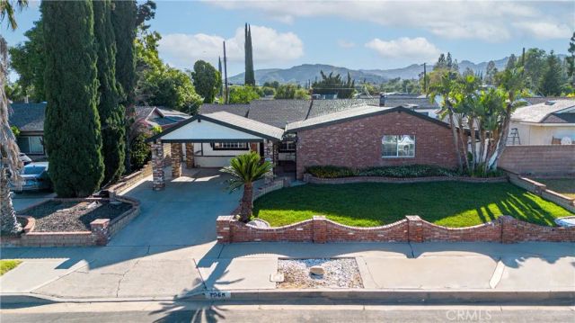 7965 Quimby Ave., West Hills, CA 91304