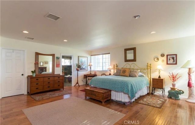 7965 Quimby Ave., West Hills, CA 91304