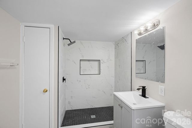 310 Pineview Street, Kannapolis, NC 28083