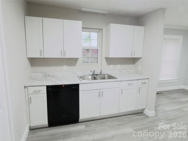 310 Pineview Street, Kannapolis, NC 28083