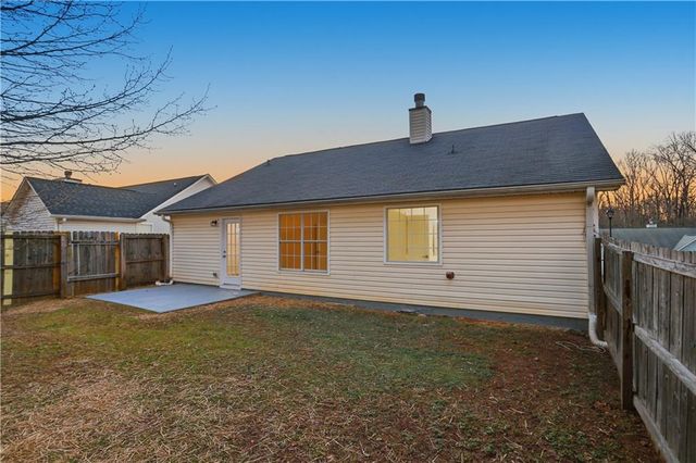 5798 Creekside Drive, Rex, GA 30273