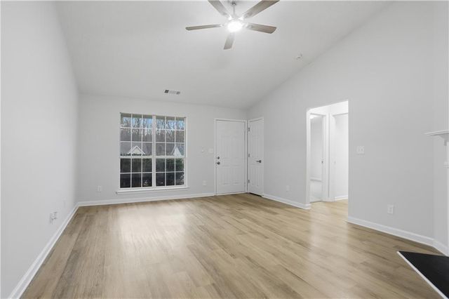 5798 Creekside Drive, Rex, GA 30273