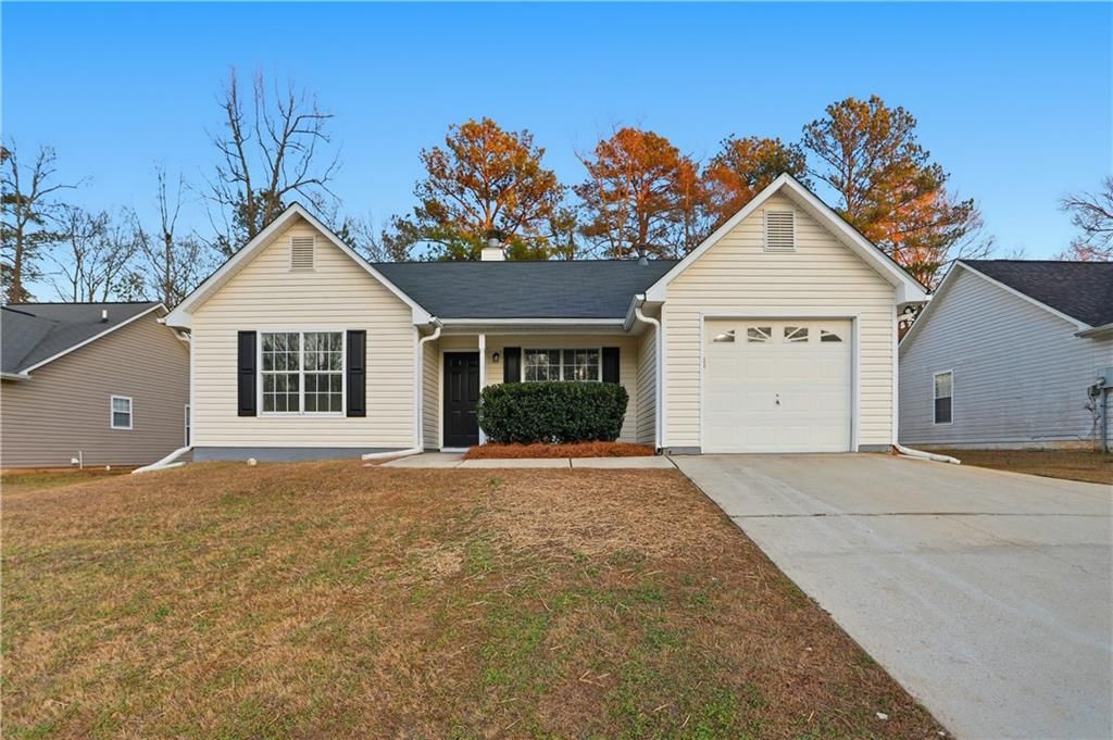 5798 Creekside Drive, Rex, GA 30273