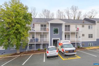 545 BURGOYNE RD # 13, Charlottesville, VA 22901