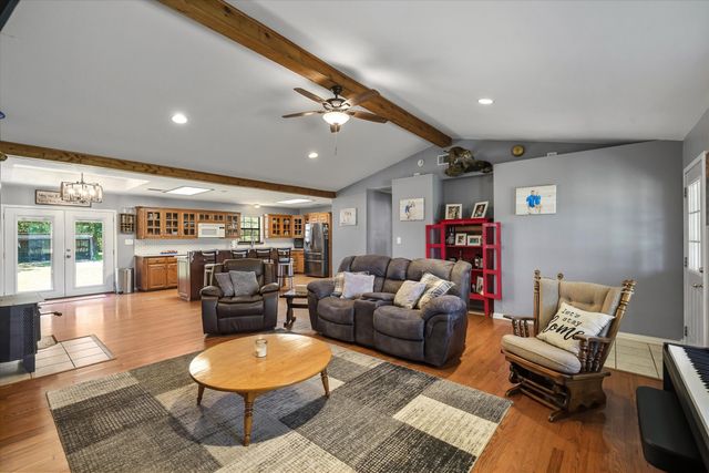 6663 CLEARWATER RANCH Road, Wills Point, TX 75169