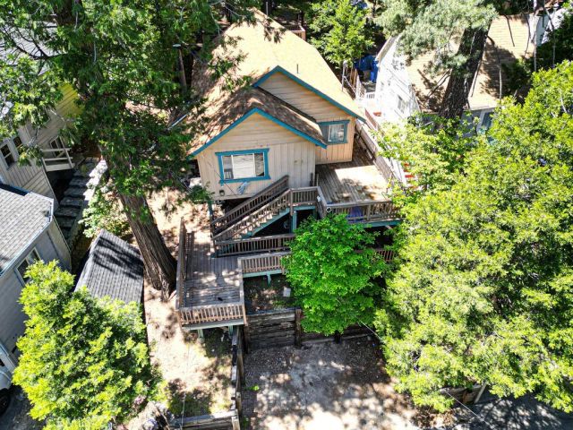 23807 Wildwood, Crestline, CA 92325
