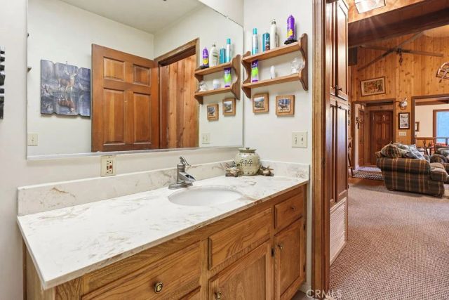 23807 Wildwood, Crestline, CA 92325