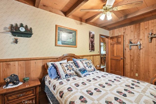 23807 Wildwood, Crestline, CA 92325