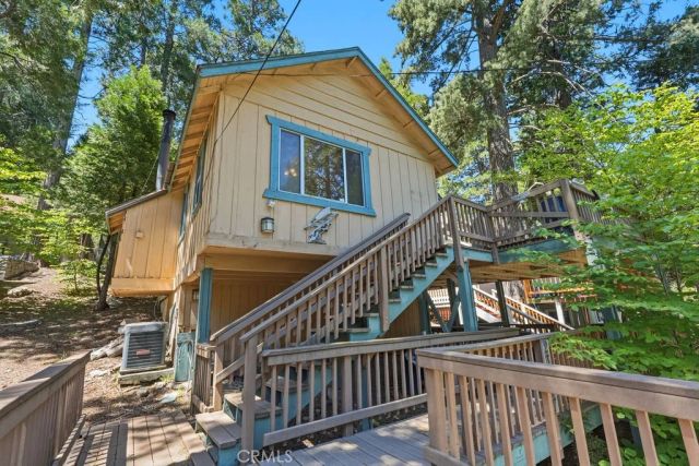23807 Wildwood, Crestline, CA 92325
