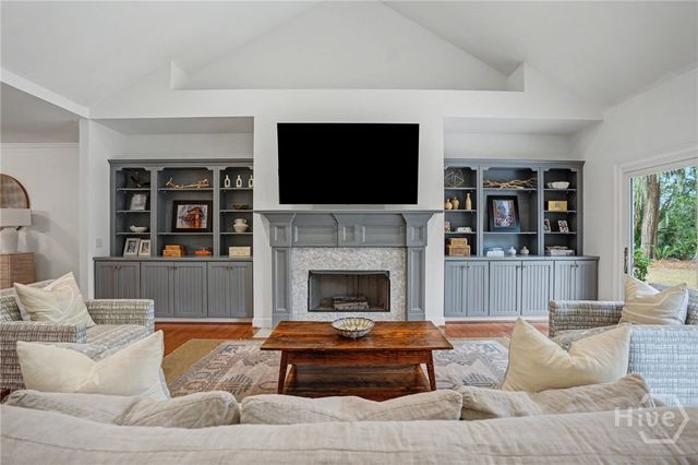 4 Captain Browns Way, Savannah, GA 31411