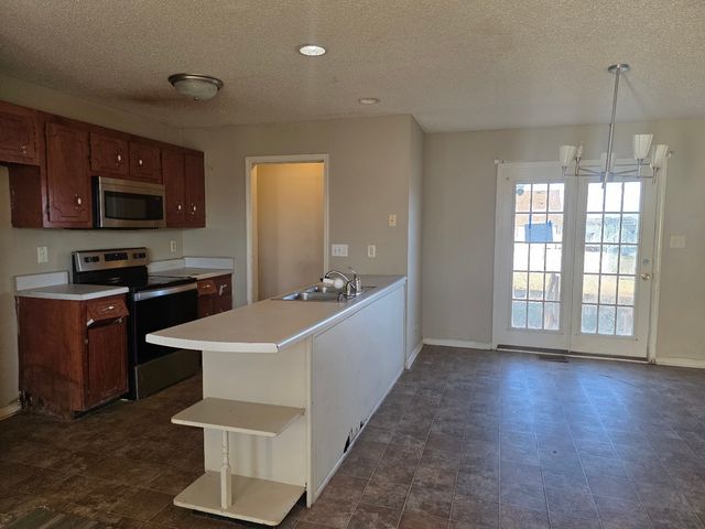 3793 Madeline Ct, Clarksville, TN 37042