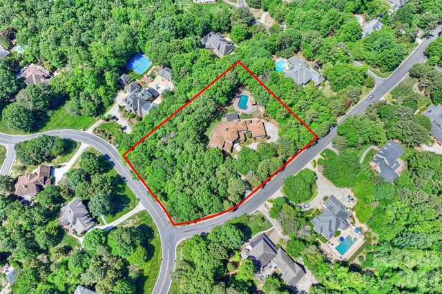 3301 Providence Plantation Lane, Charlotte, NC 28270