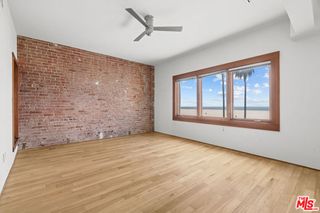 8 Brooks Avenue 11, Venice, CA 90291