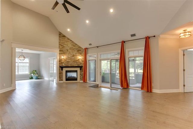 5102 Waterford PL, Suffolk, VA 23435