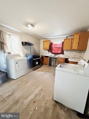 40 S GOVERNORS AVE, Dover, DE 19904