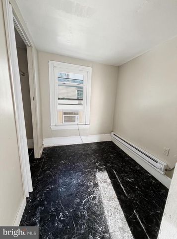 40 S GOVERNORS AVE, Dover, DE 19904