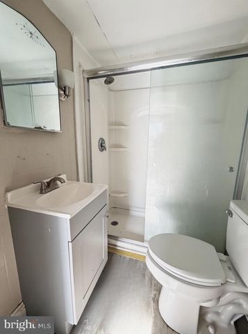 40 S GOVERNORS AVE, Dover, DE 19904