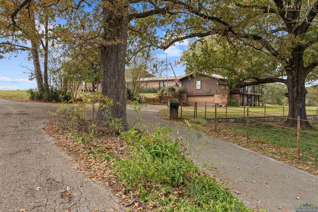 330 PR 691, Beckville, TX 75631