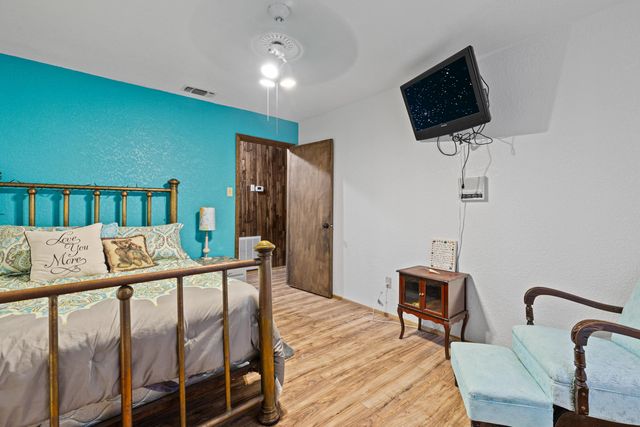 330 PR 691, Beckville, TX 75631