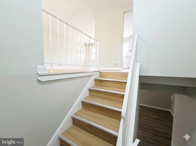 5001 IROQUOIS ST, College Park, MD 20740