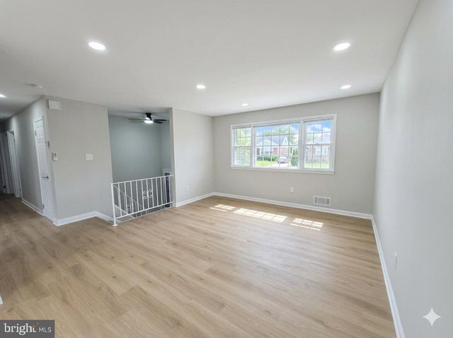 5001 IROQUOIS ST, College Park, MD 20740