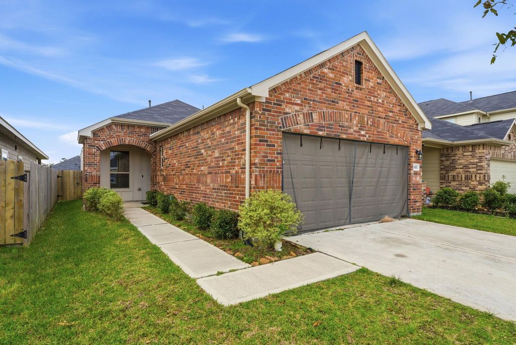 24711 Teton Hollow Trl Trail, Huffman, TX 77336