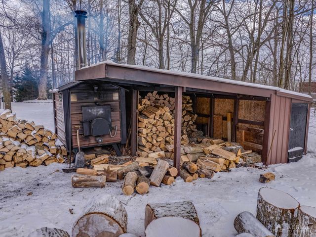 4333 Stuart Road, Prescott, MI 48756