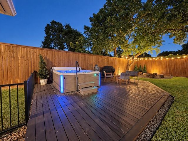 10823 Chimney Rock Road, Houston, TX 77096
