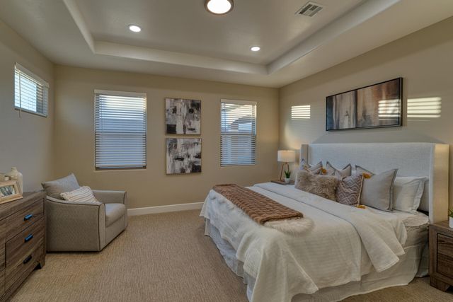 4784 Manzano Peak Street SW, Los Lunas, NM 87031