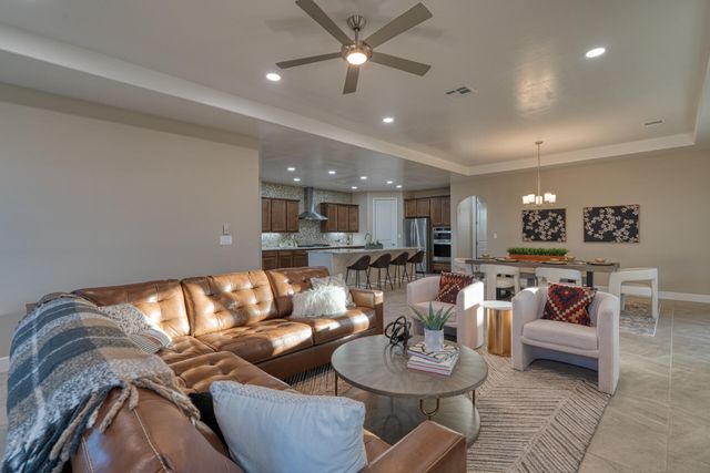 4784 Manzano Peak Street SW, Los Lunas, NM 87031