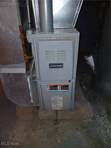 16615 Westfield Avenue, Cleveland, OH 44110