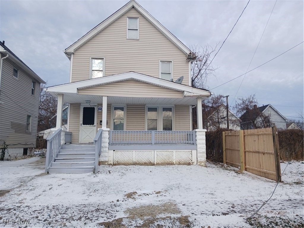16615 Westfield Avenue, Cleveland, OH 44110
