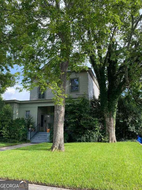 2702 Cherokee Avenue, Macon, GA 31204