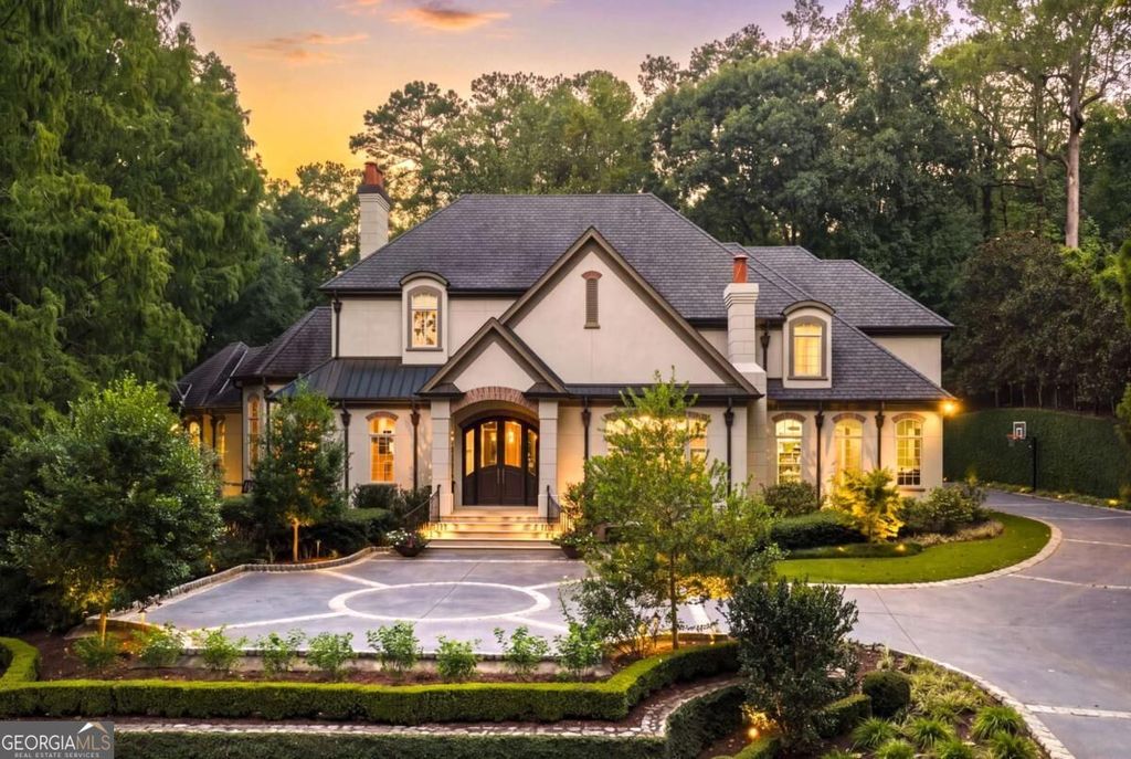 5530 Claire Rose Lane, Sandy Springs, GA 30327 — exterior