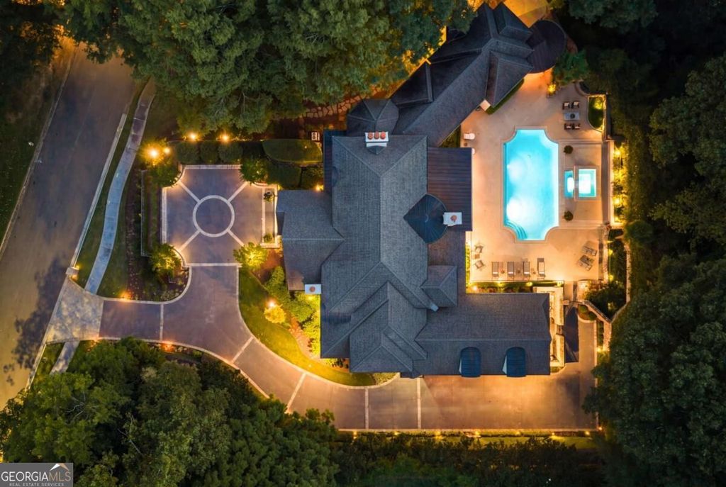 5530 Claire Rose Lane, Sandy Springs, GA 30327 — photo 2