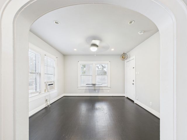 605 Enid Street 1, Houston, TX 77009