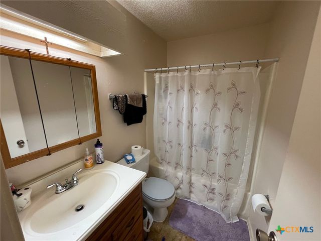 2210 Shoemaker Drive, Killeen, TX 76543