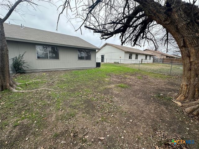 2210 Shoemaker Drive, Killeen, TX 76543