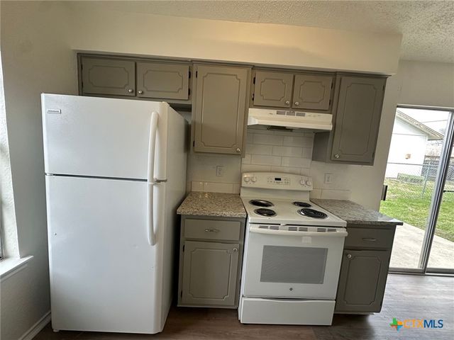 2210 Shoemaker Drive, Killeen, TX 76543