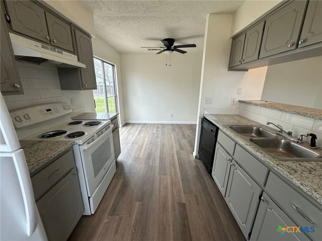 2210 Shoemaker Drive, Killeen, TX 76543