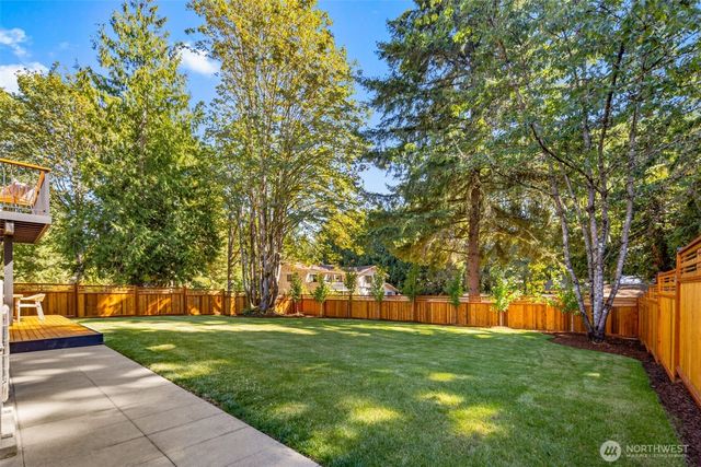 17409 NE 136th Street, Redmond, WA 98052