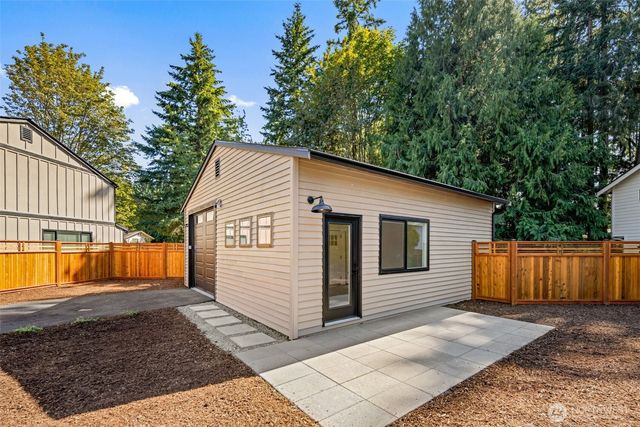 17409 NE 136th Street, Redmond, WA 98052