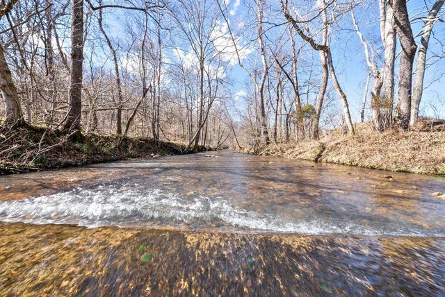 5570 Chambers Rd, Cumberland Furnace, TN 37051